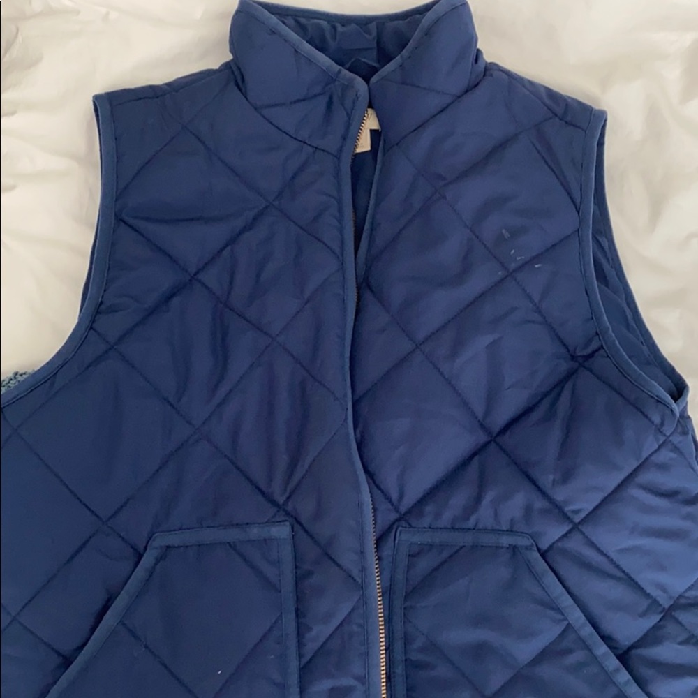 Navy blue jcrew puffer vest